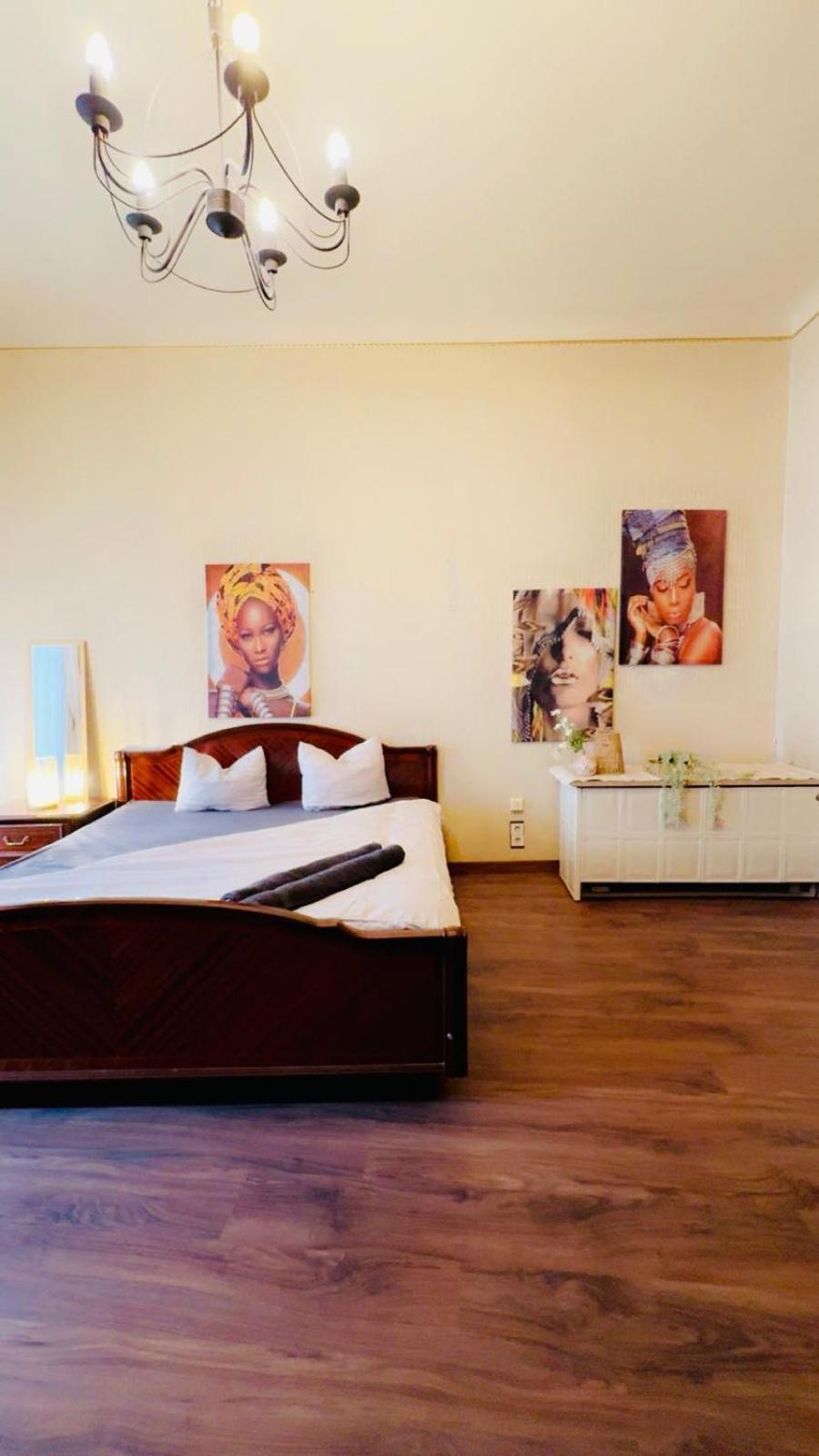 Comfy 2br For 5p Easy Access To Stadthalle Apartment